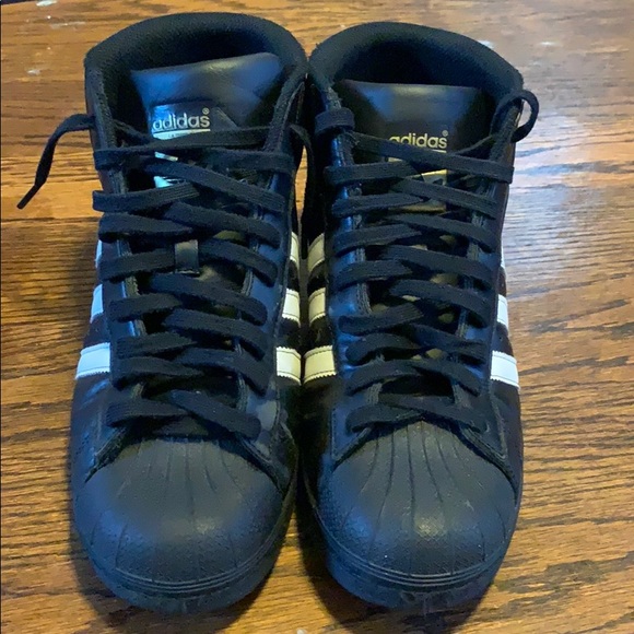 Adidas Pro Model - Picture 2 of 5